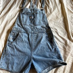 Levis Large Blue Shortalls